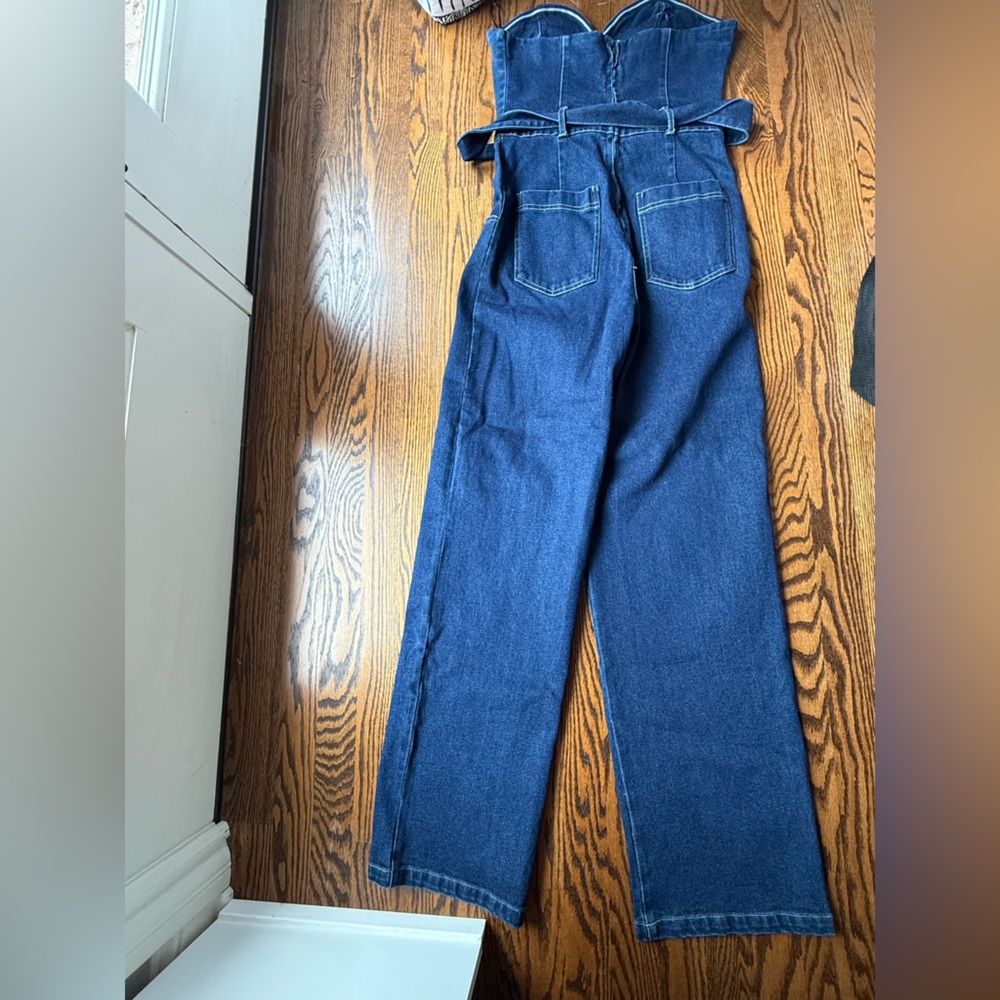 Women’s strapless jean jumper